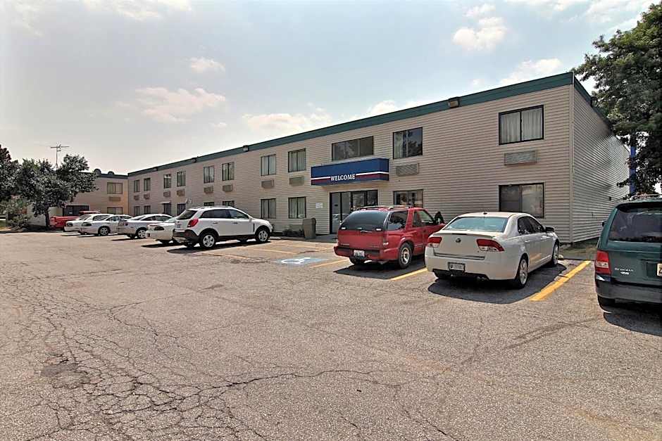 Motel 6-Merrillville, IN