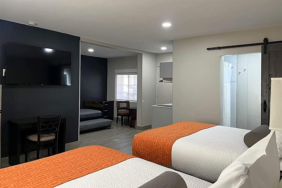 Photo 1 of 32 of Family Queen Suite with Kitchenette