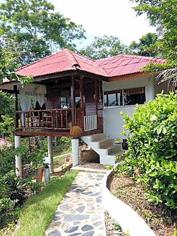 Deluxe Bungalow with Sea View