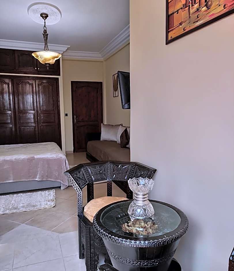 Equi Palace & SPA Near Aeroport