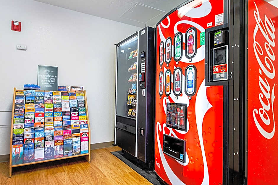 HomeTowne Studios Tacoma - Puyallup