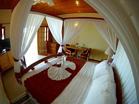 Deluxe Double Room with Sea View