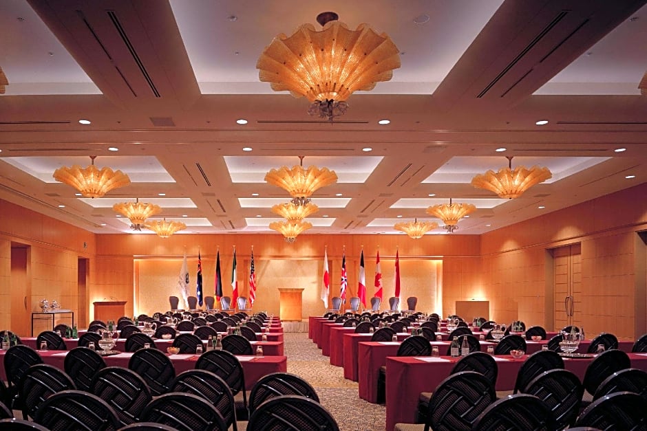 The Yokohama Bay Hotel Tokyu