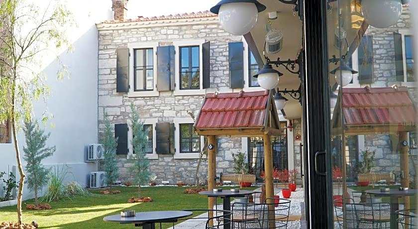 Urla Taş Konak Otel