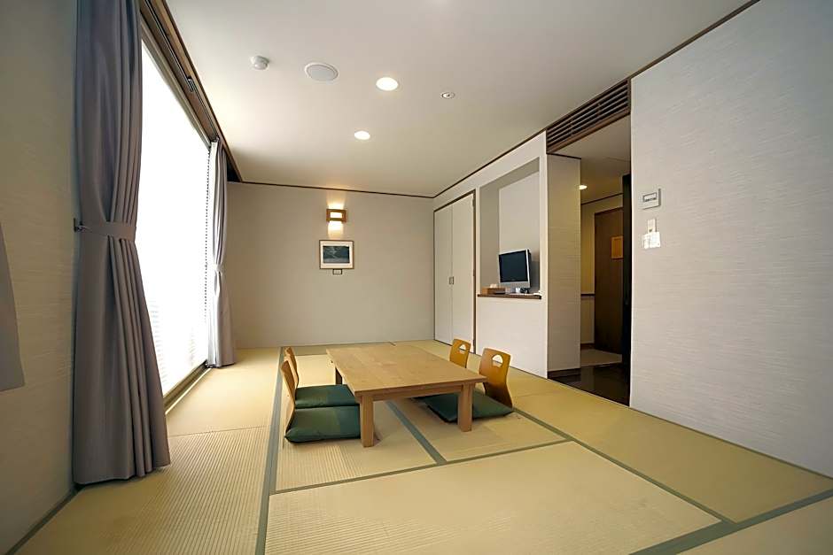 Toyota Shirakawa-Go Eco-Institute