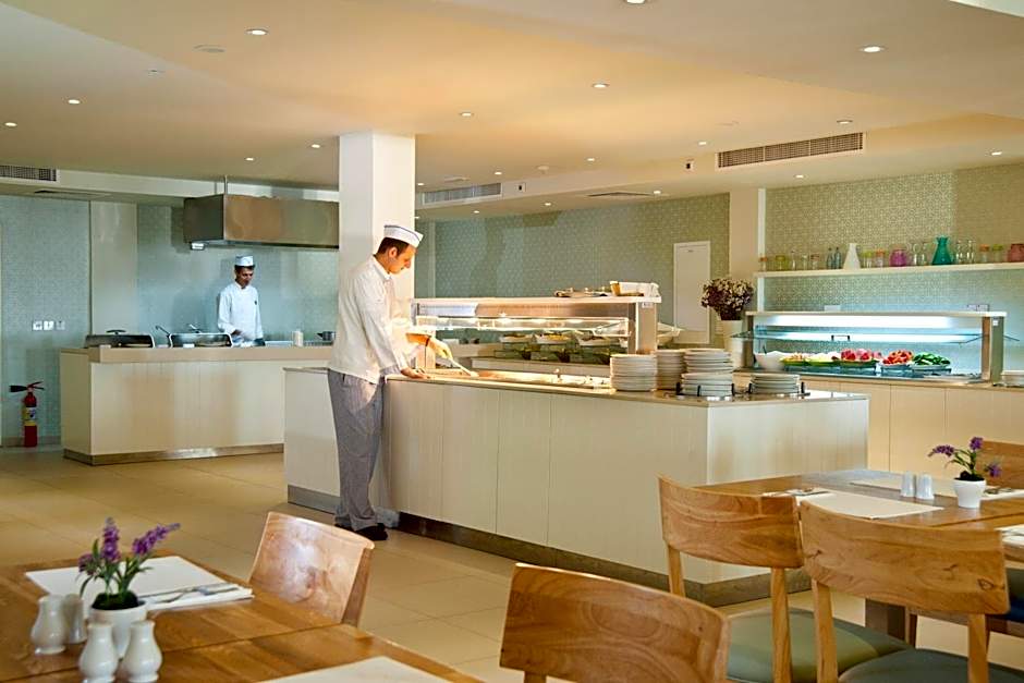 Pernera Beach Hotel