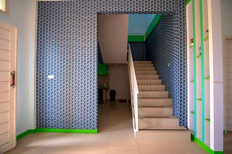 RedDoorz Syariah near Pantai Bali Abdya Blang Pidie