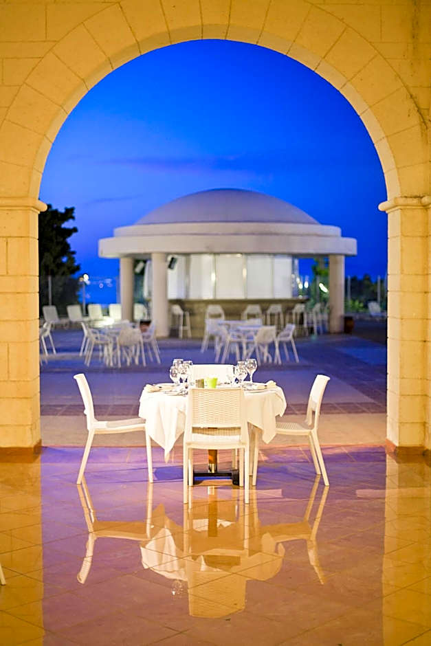 Kipriotis Panorama Hotel & Suites