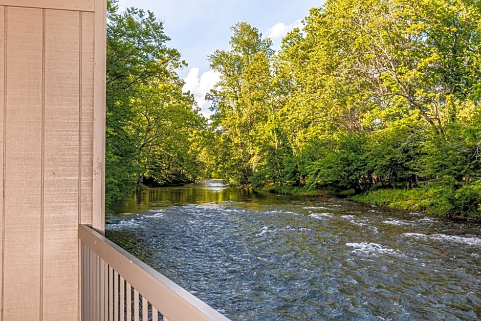 Rivers Edge Motel