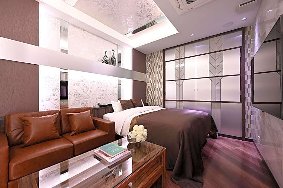 HOTEL VARKIN ANNEX