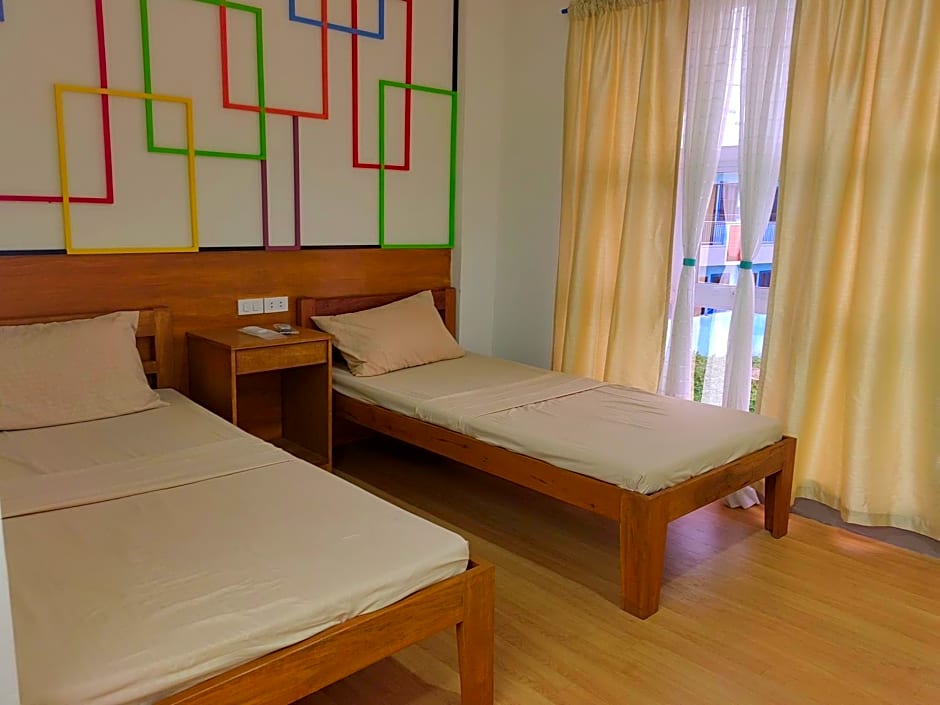 Mansion 8 Residences