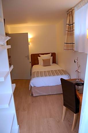 Single Room - Ground Floor