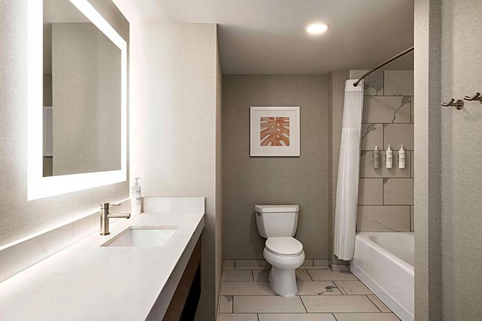 Hampton Inn By Hilton Virginia Beach-Oceanfront South