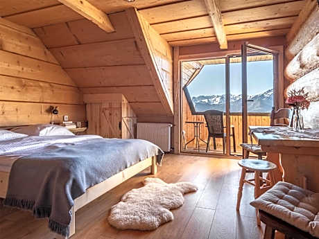 Double Room with Mountain View