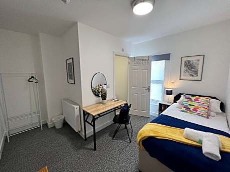Stay @ The Wellington, Burton On Trent
