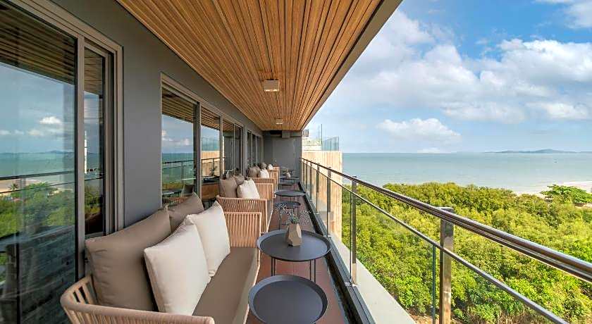 Bayphere Hotel Pattaya JC