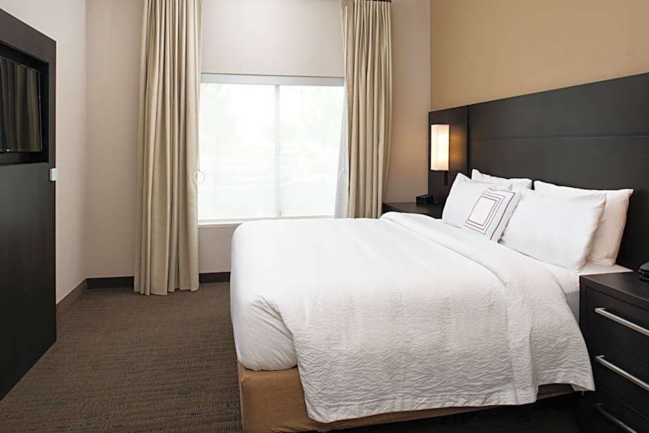 Residence Inn by Marriott Visalia