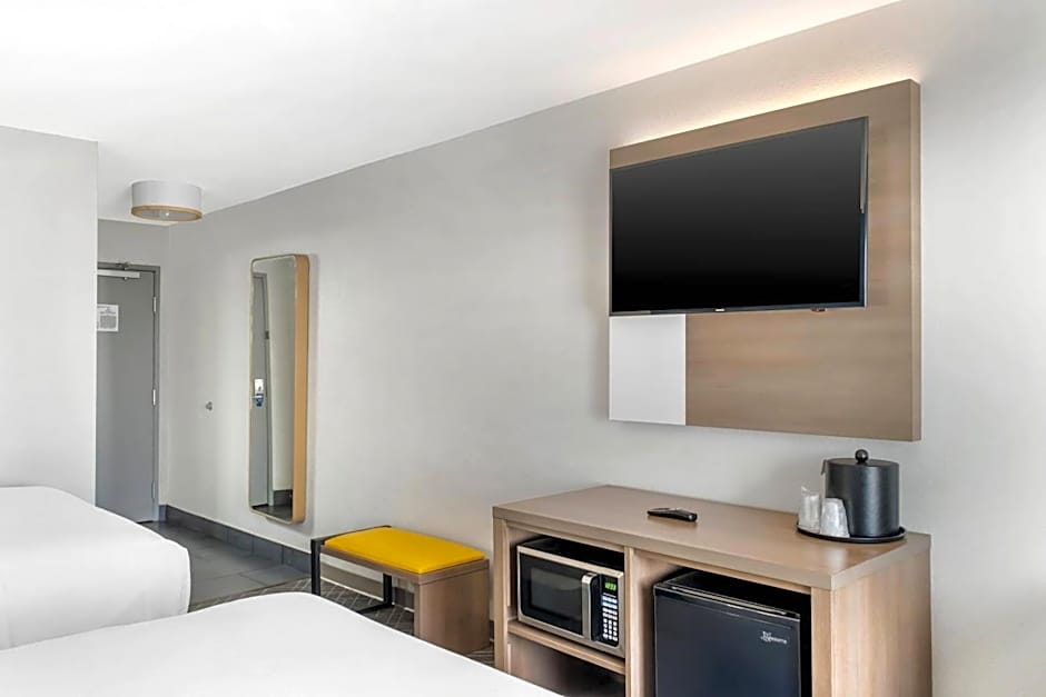 Comfort Inn & Suites El Paso I-10 Airport Area