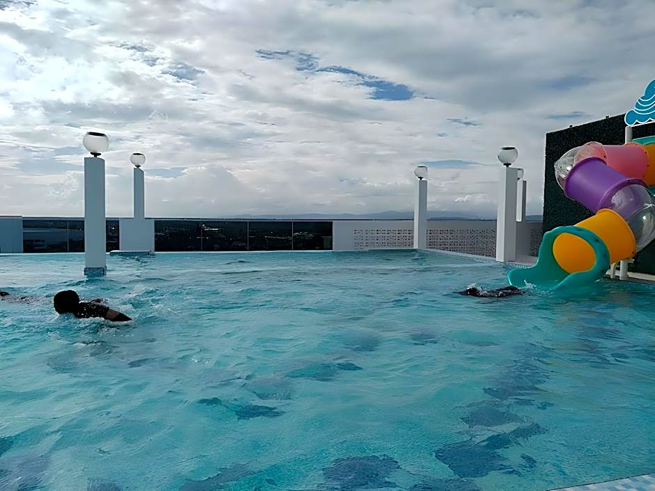 Sri Indar Hotel & Suites