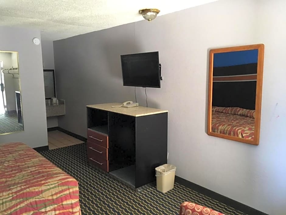 Fulton Inn