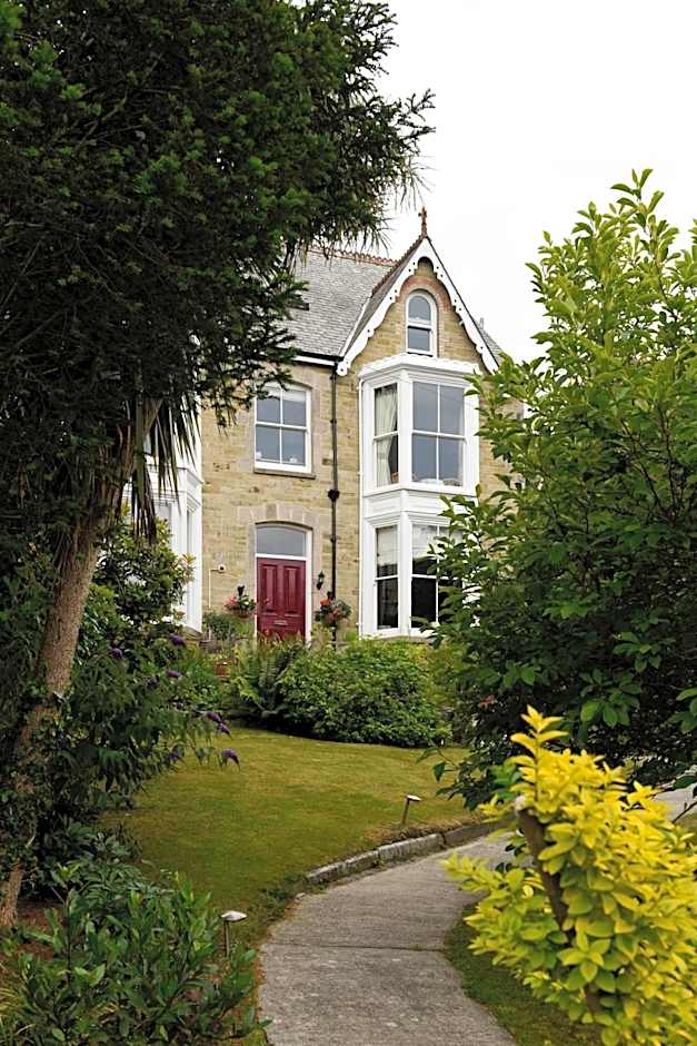 Cliftons Guest House