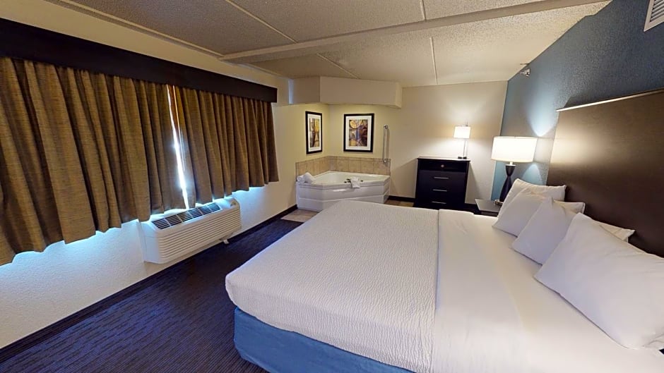 AmericInn by Wyndham Mounds View Minneapolis