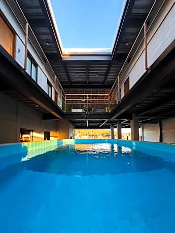 Sealion Dive Center