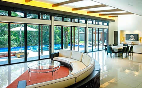 Nesta Resort Kobe Royal Suite Villa