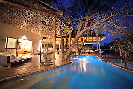 Moditlo River Lodge