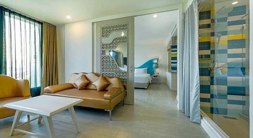 Le Tada Parkview Hotel