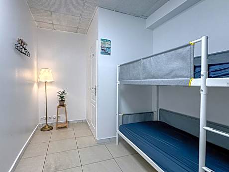 Economy Triple Room