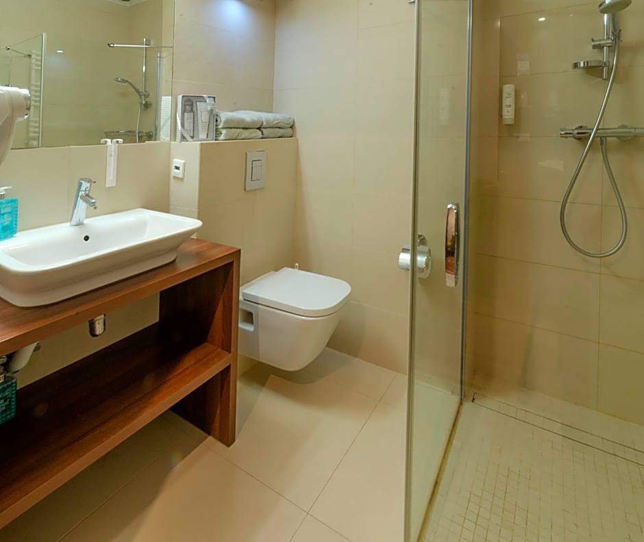 HolidayHomePL Aparthotel z balkonem przy plaży