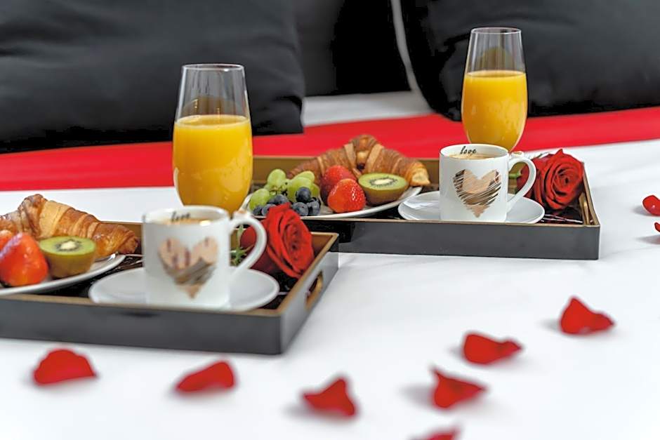 Komorowski Luxury Guest Rooms