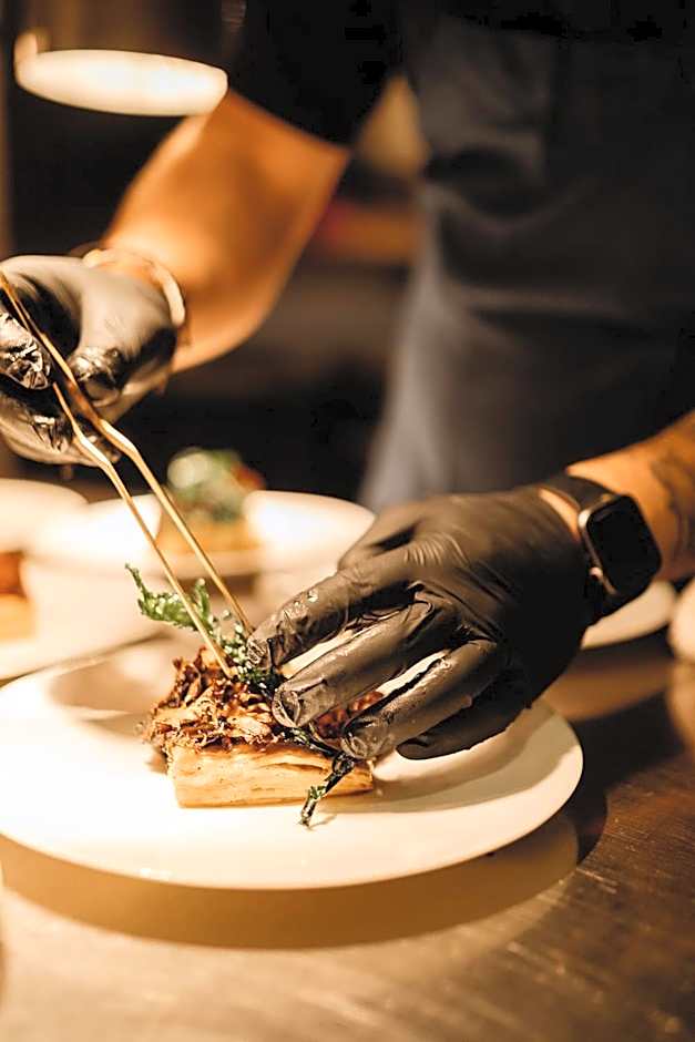 Goodstone Inn & Restaurant