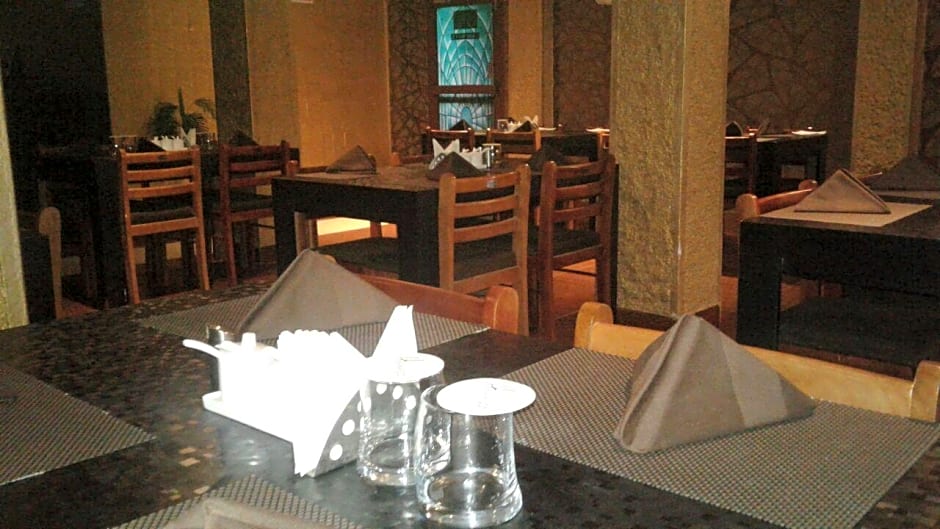 Haywizz Hotel - Port Blair