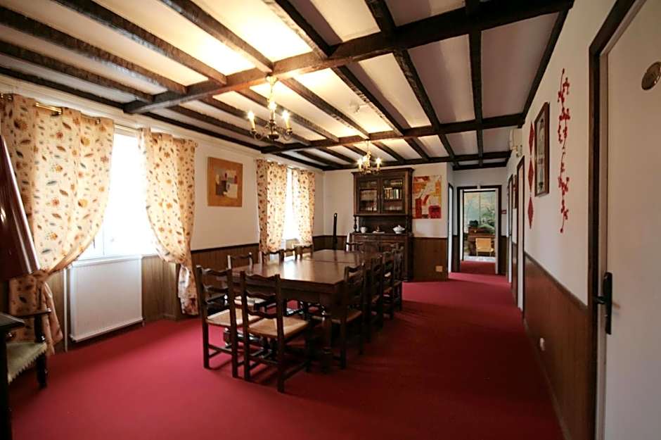 Logis Auberge La Diege