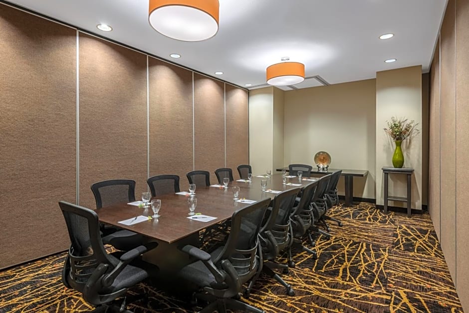 Radisson Hotel Colorado Springs