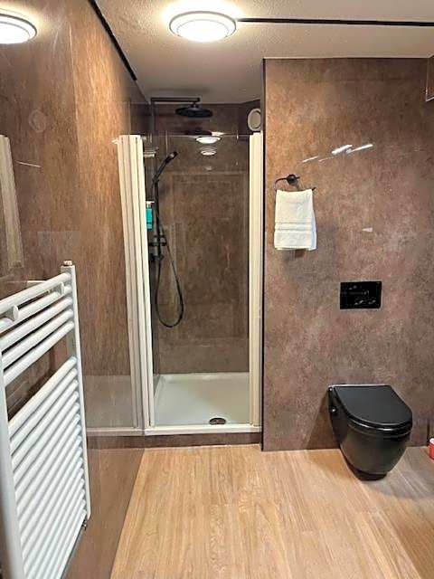 Hotel The Happy Traveler