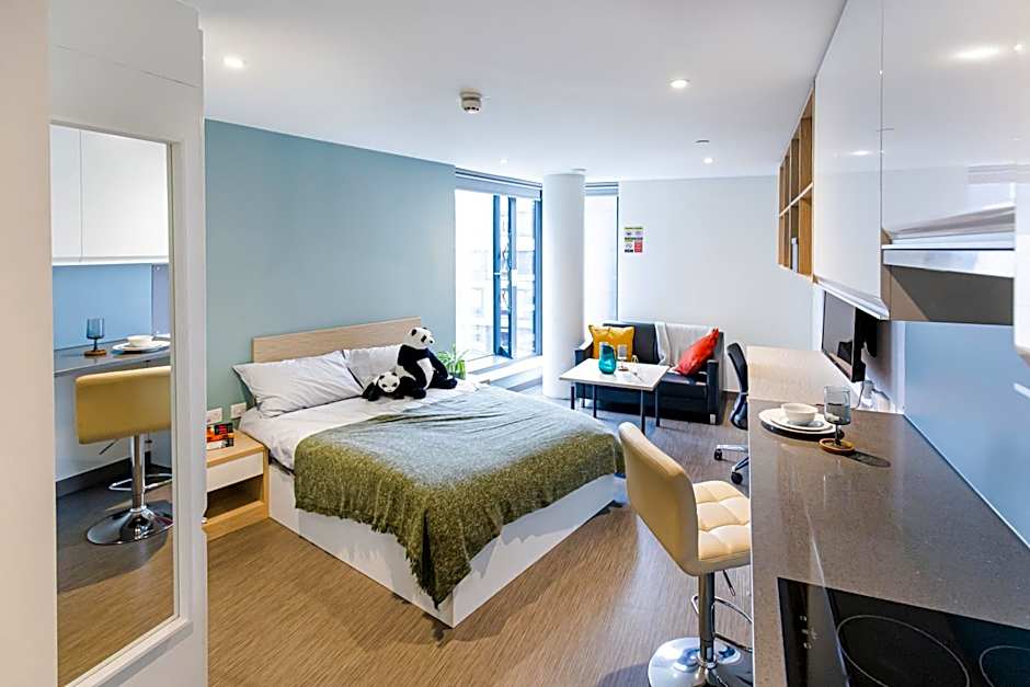 New Era Living - Private Rooms next to Bramall Lane