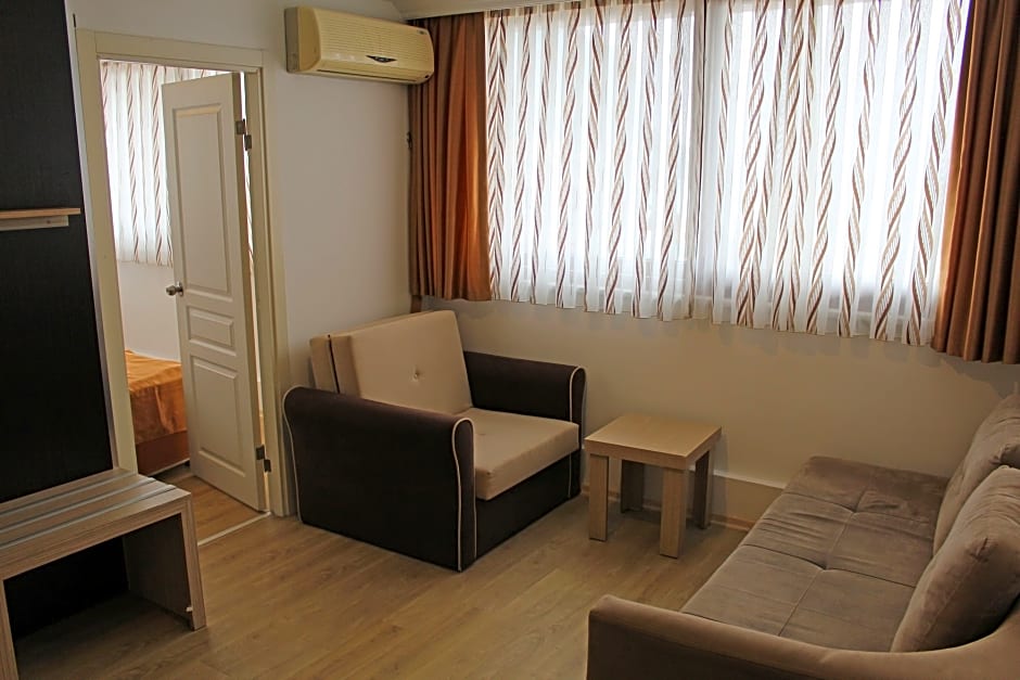 Kleopatra Develi Hotel