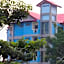 Vanlisut Hotel