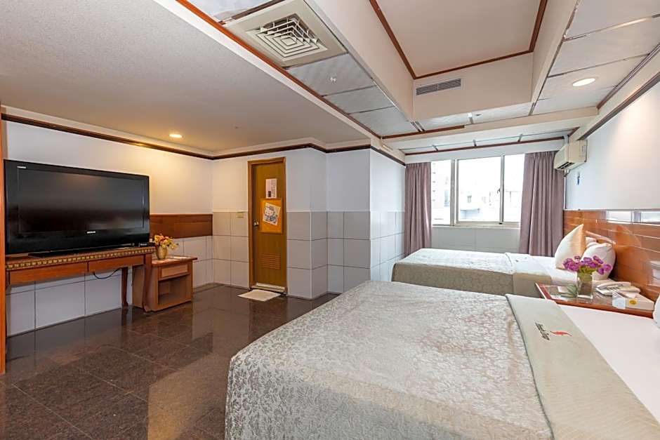 Yi Pin Business Hotel