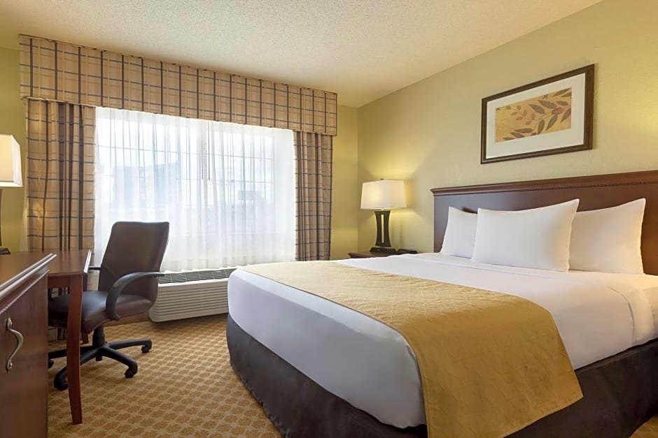 Country Inn & Suites by Radisson, Rochester, MN