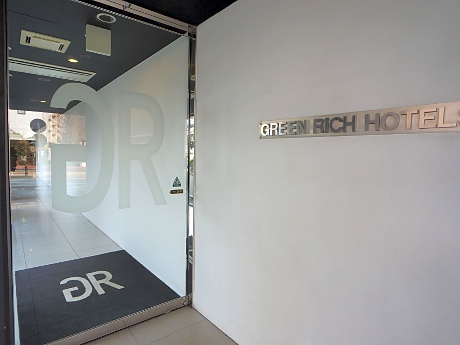 Green Rich Hotel Tosu Ekimae