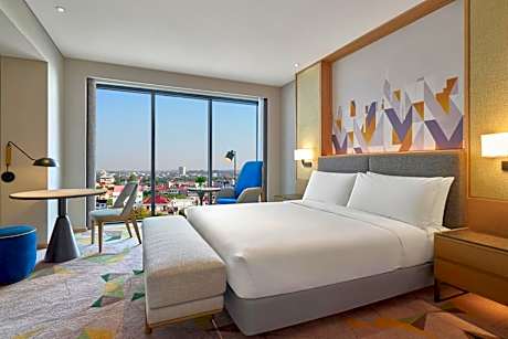 King Suite with Kitchenette
