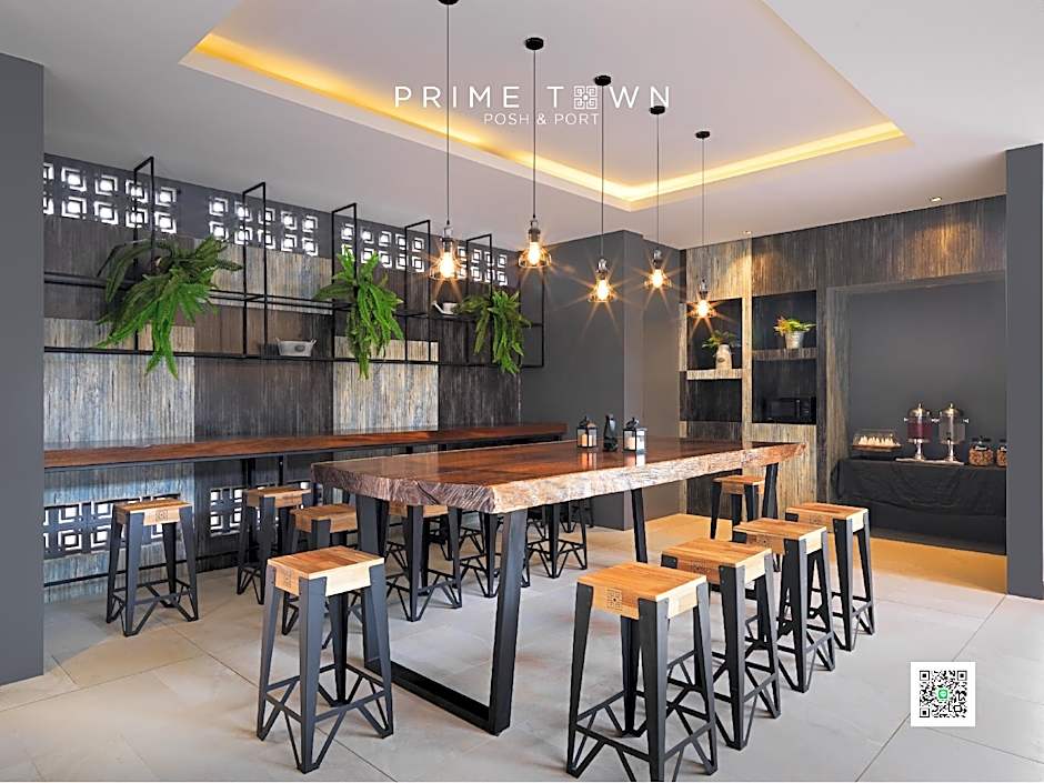 PRIME TOWN - Posh & Port Hotel PHUKET