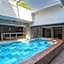 Hotel Brise de Mer - Piscine intérieure & extérieure
