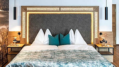 Junior Suite with Balcony