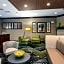 Holiday Inn Express and Suites Springfield Medical District By IHG