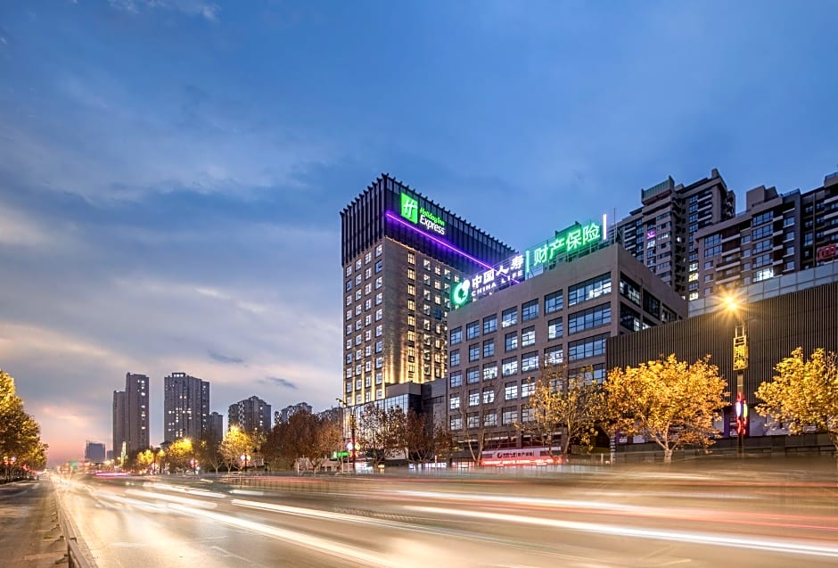 Holiday Inn Express Kaifeng City Center By IHG